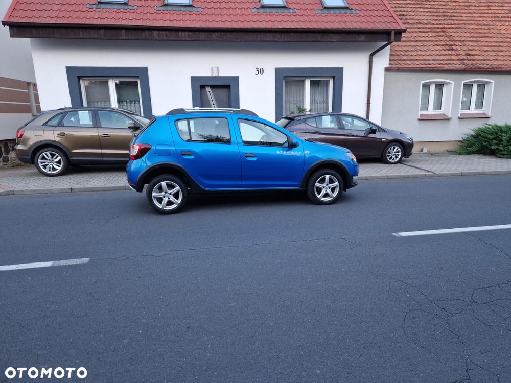 Dacia Sandero Stepway TCe 90 (S&S) Prestige - 9