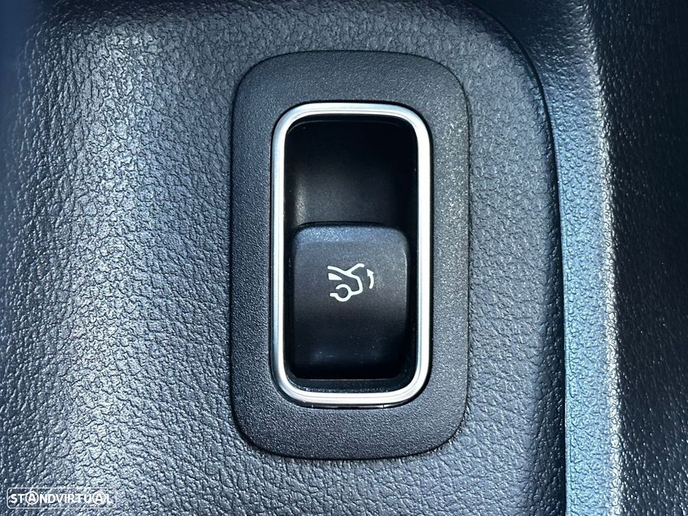 Mercedes-Benz A 180 Limousine d AMG Line Aut. - 24