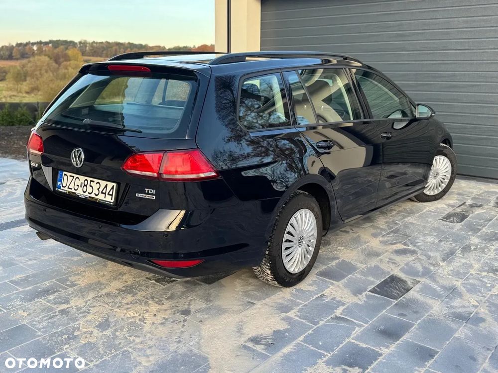 Volkswagen Golf 1.6 TDI BlueMotion Technology Comfortline - 16