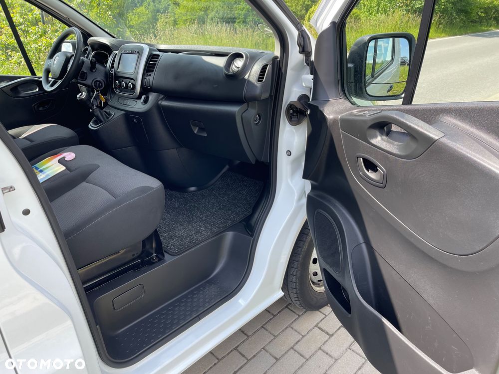 Renault Trafic - 15