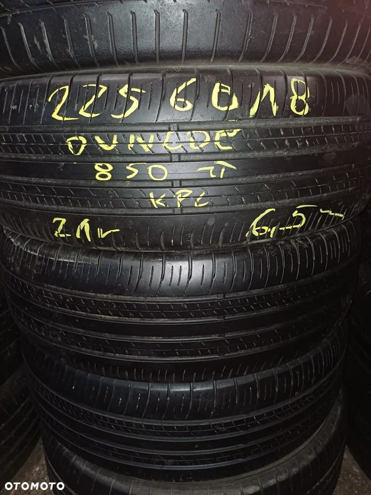 225/60/18 Dunlop - 1