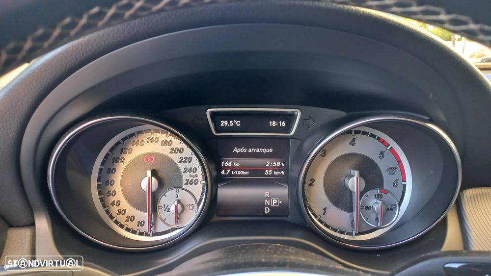 Mercedes-Benz GLA 180 CDI Urban Aut. - 7