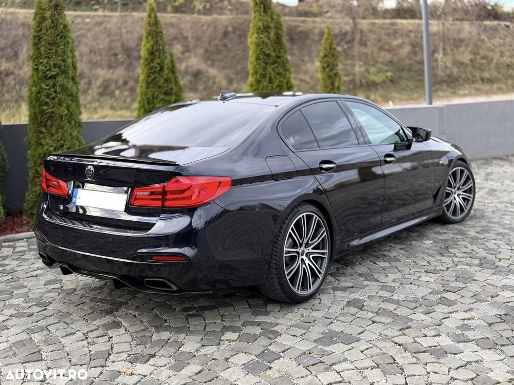 BMW Seria 5 530d xDrive Touring Aut. Sport Line - 4