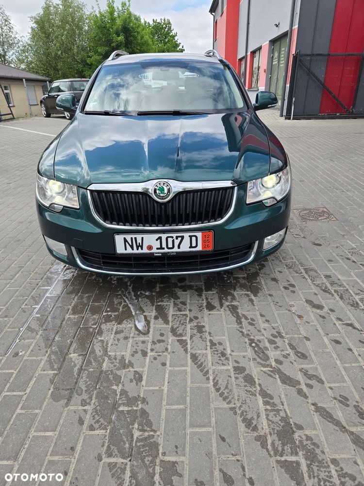 Skoda Superb 2.0 TDI 4x4 Elegance - 2