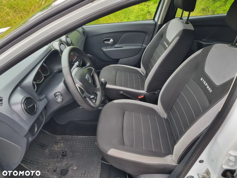 Dacia Sandero Stepway - 13