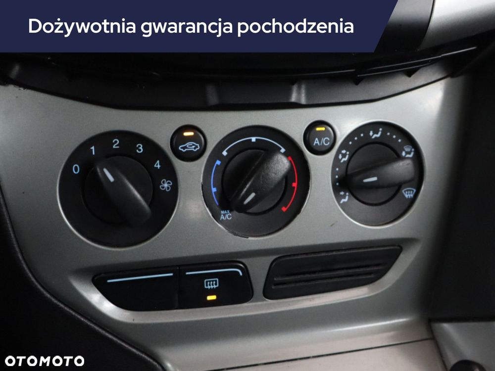 Ford Focus SW - 17