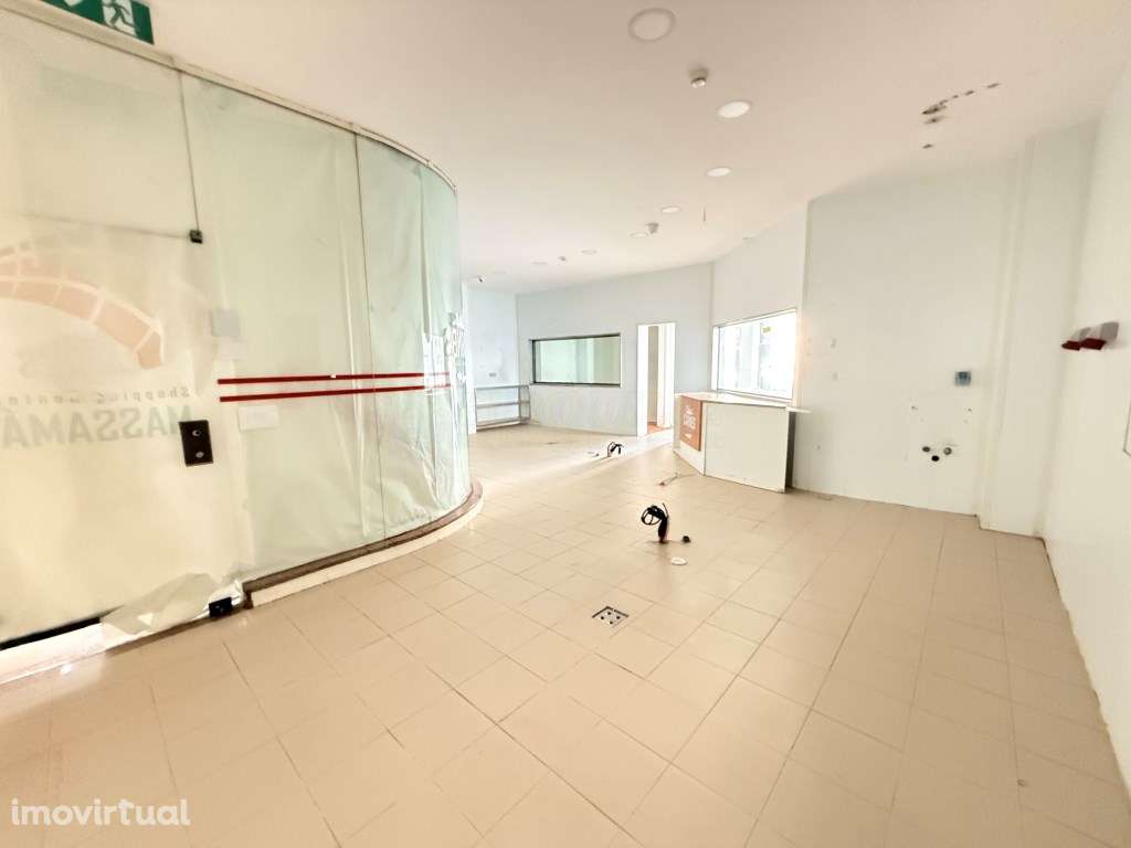 Loja com 58 m² no Shopping de Massamá - Grande imagem: 3/13