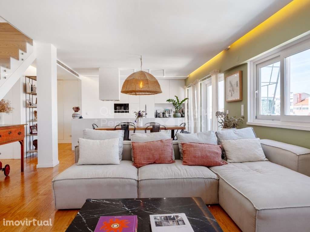 Penthouse T3 Duplex com Terraço | Próximo das Amoreiras - Grande imagem: 2/33
