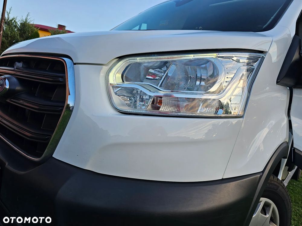 Ford transit custom - 23