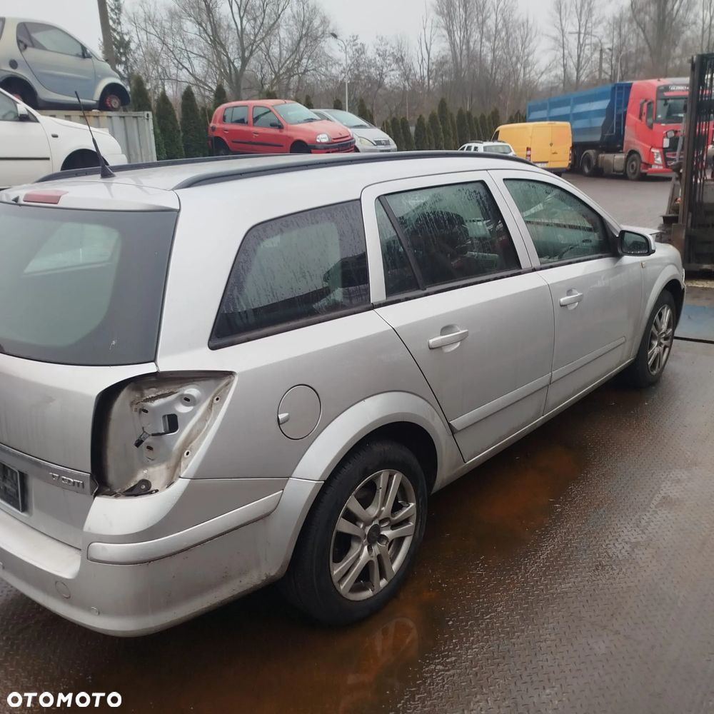 Opel Astra H na części . - 10