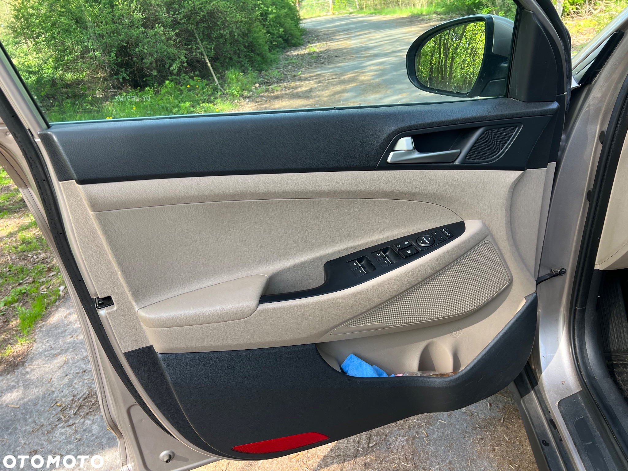 Hyundai Tucson 2.0 CRDI BlueDrive TourdePologne 2WD - 14