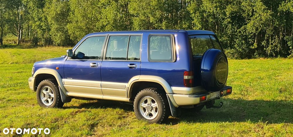 Isuzu Trooper - 4