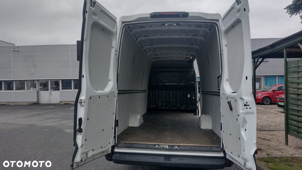Iveco DAILY 35S14 A8V 16m3 serwis ASO Automat L4H2 - 9
