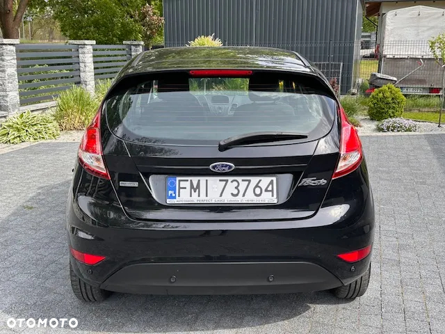 Ford Fiesta 1.6 TDCI Champions Edition - 5