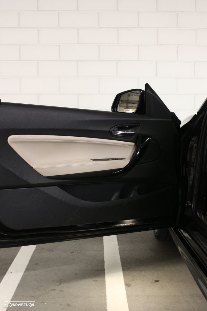 BMW 118 i Pack M Shadow - 21