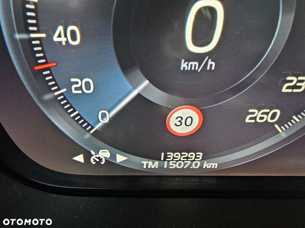 Volvo V90 D3 Kinetic - 10