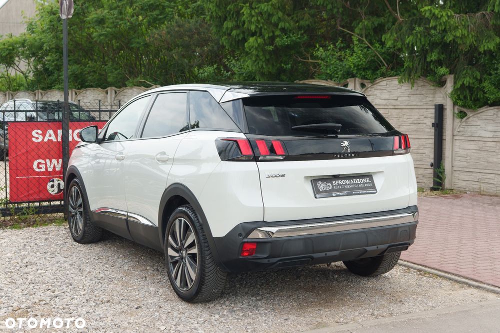 Peugeot 3008 1.2 PureTech GPF Allure S&S - 26