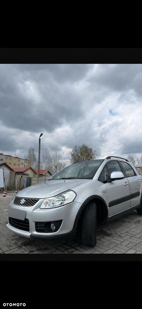 Suzuki SX4 1.9 DDiS DPF 4x2 Comfort - 2