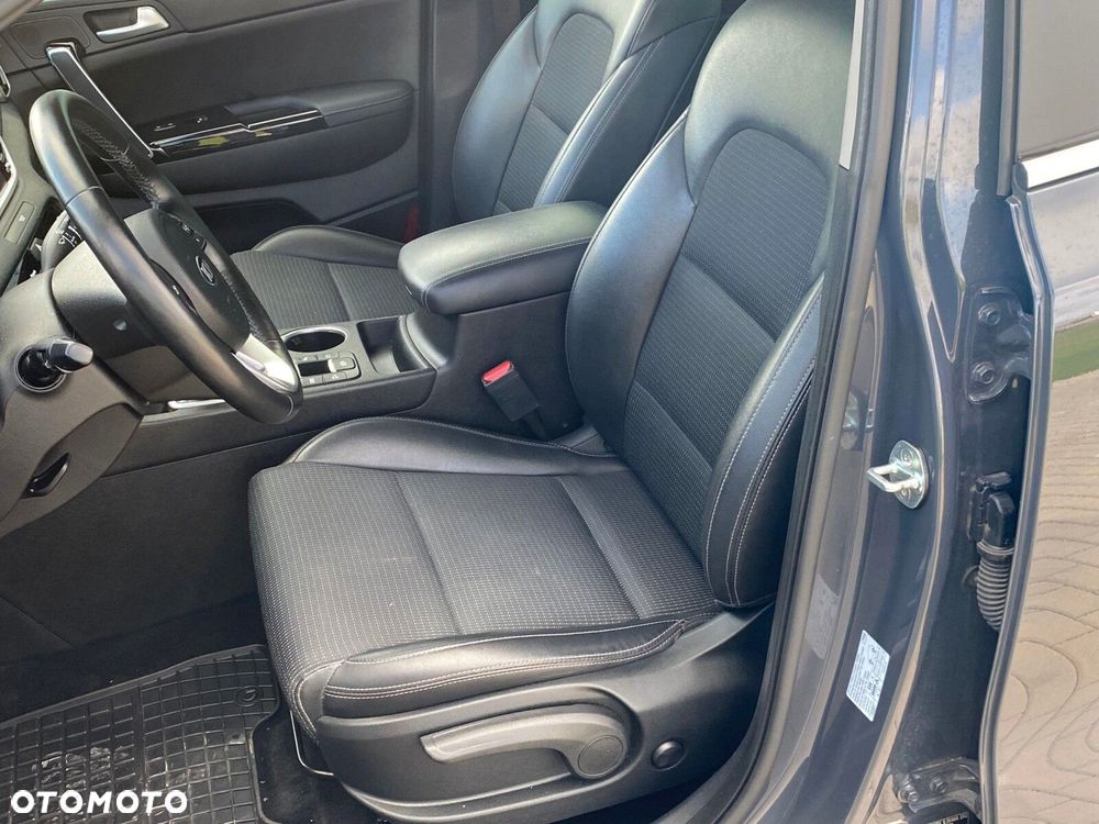 Kia Sportage - 11