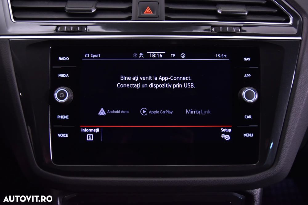 Volkswagen Tiguan - 22