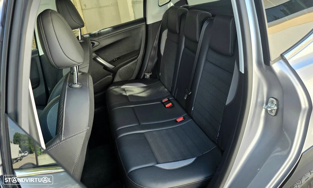 Peugeot 2008 PureTech 82 Allure - 14