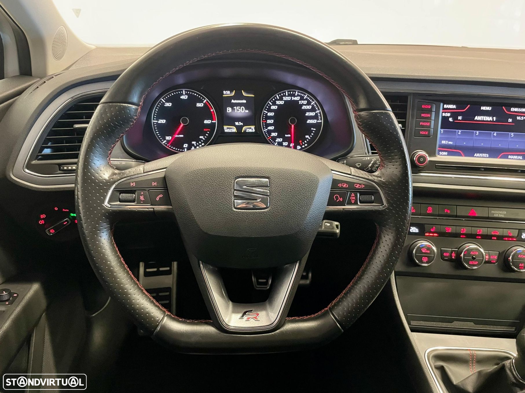 SEAT Leon 2.0 TDI DPF S&S FR - 18