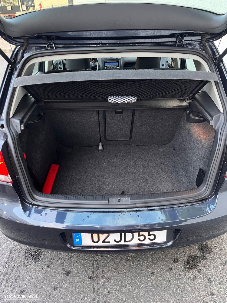 VW Golf 1.6 TDi Confortline - 4