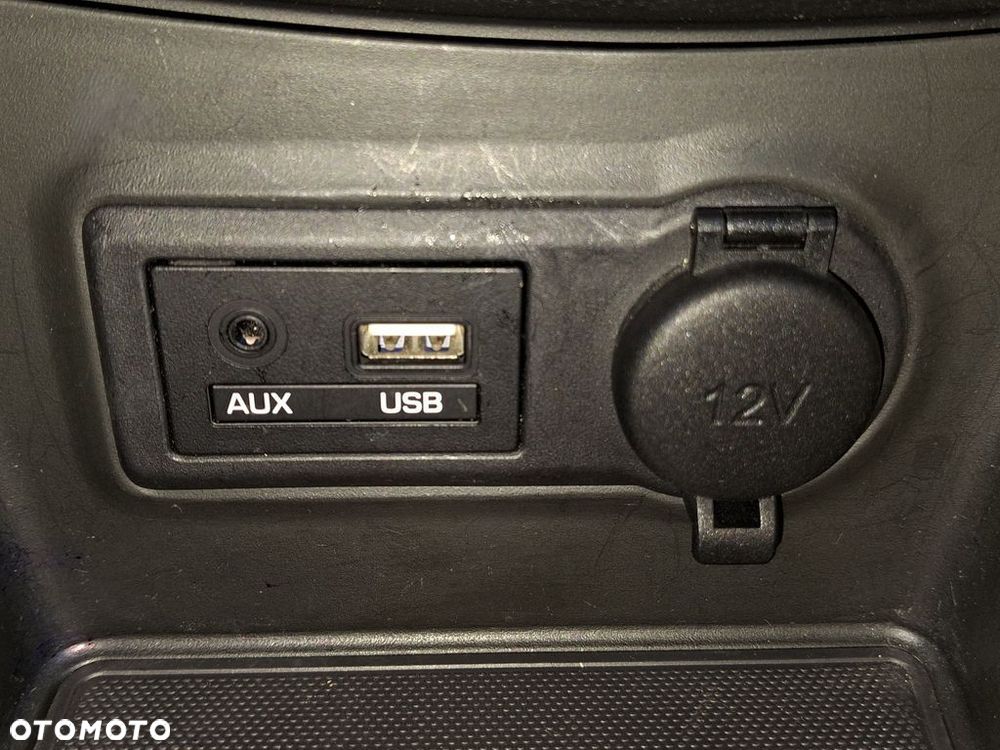 Hyundai ix20 - 28