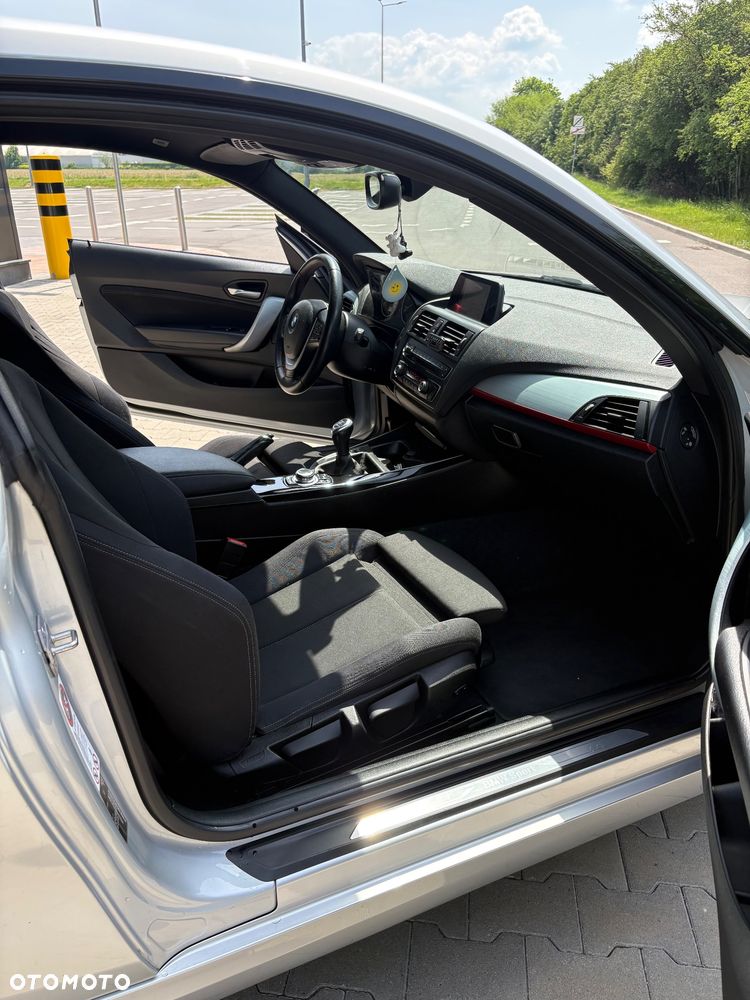 BMW Seria 2 218d Sport Line - 18