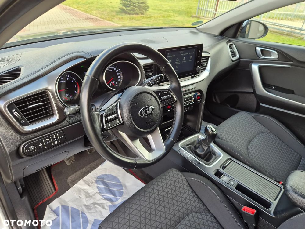 Kia XCeed 1.0 T-GDI OPF VISION - 19