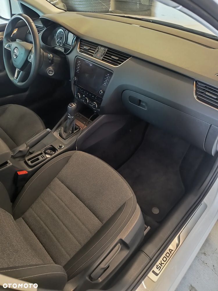 Skoda Octavia 2.0 TSI 4x4 DSG Soleil - 16