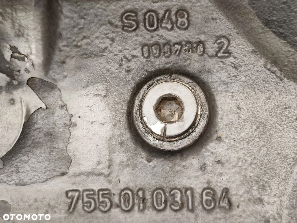 Obudowa mostu Fendt 824 Vario (E835300020012) - 10