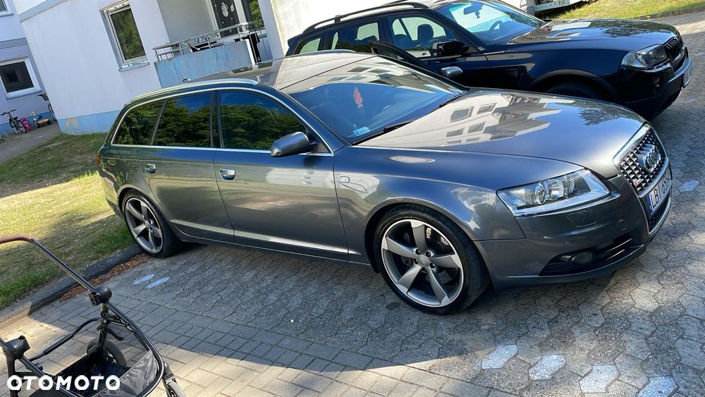 Audi A6 Avant - 1