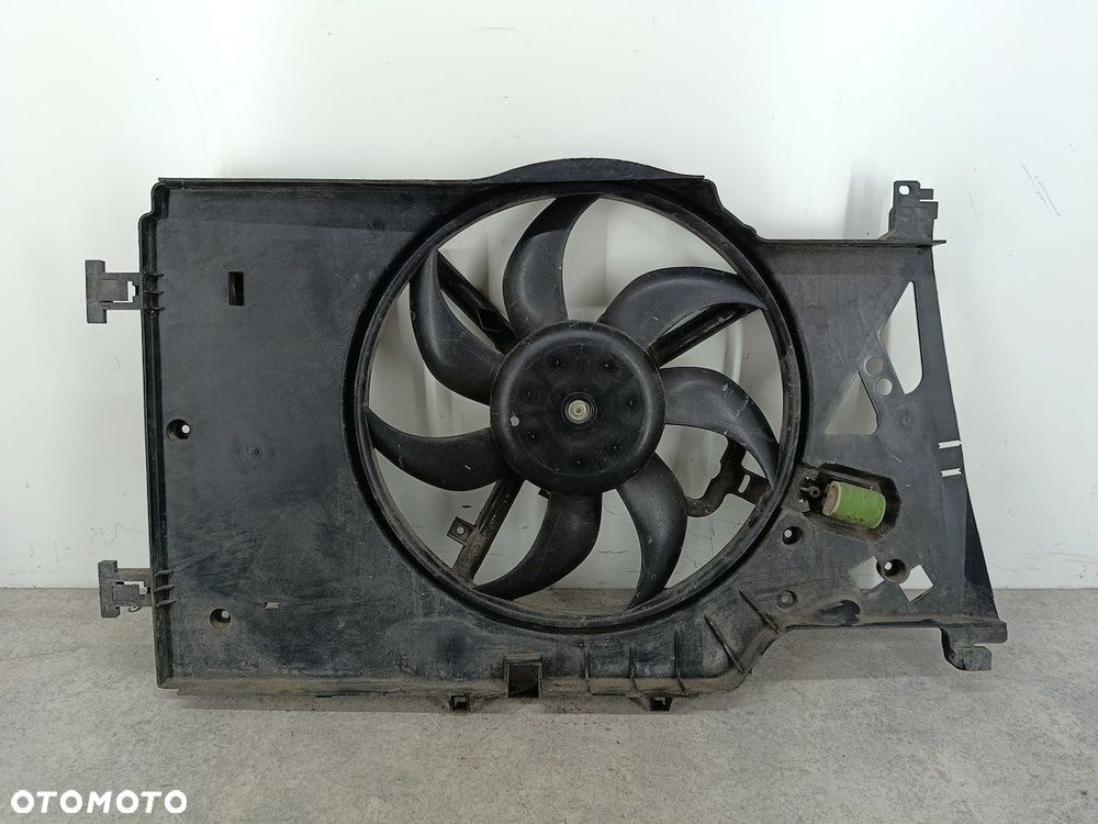 WENTYLATOR CHŁODNICY OPEL MERIVA B 13330996 R3430003  R3455004 1.4 T 16V - 7