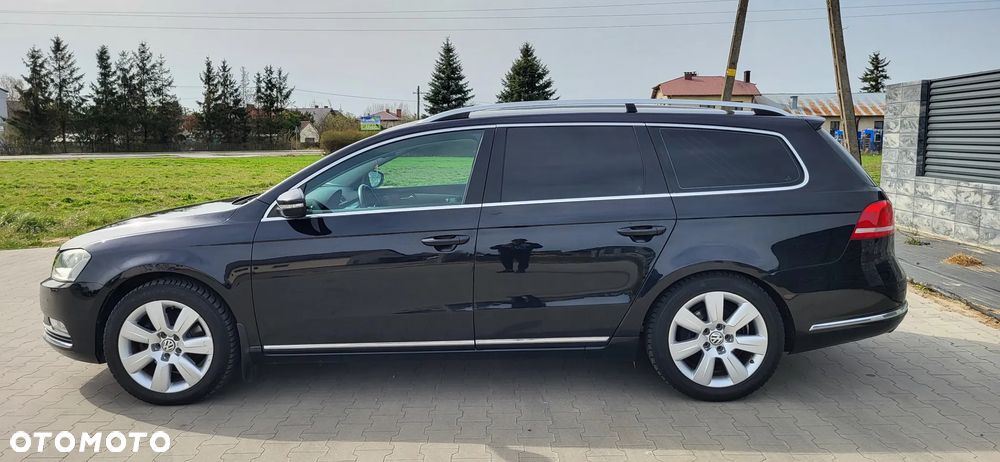 Volkswagen Passat - 16