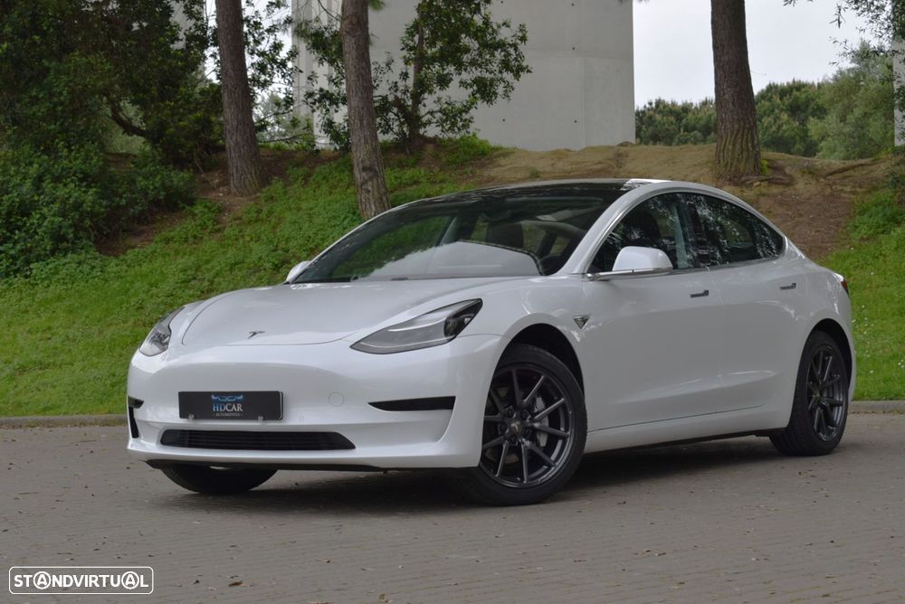 Tesla Model 3 Standard Range Plus RWD - 1