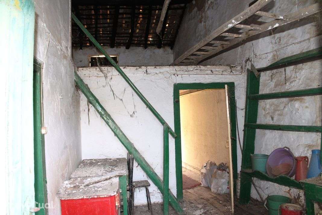 Moradia com Terrenos - Quintinha - Grande imagem: 5/20