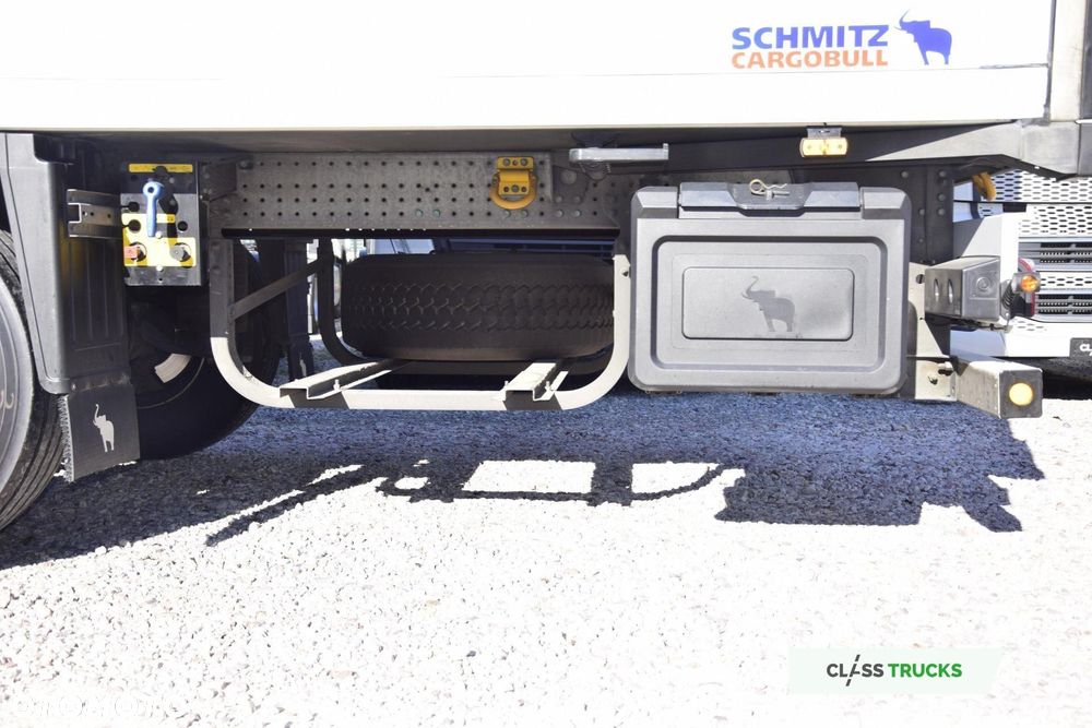 Schmitz Cargobull SKO FP 60 ThermoKing SLXi 300 - 12