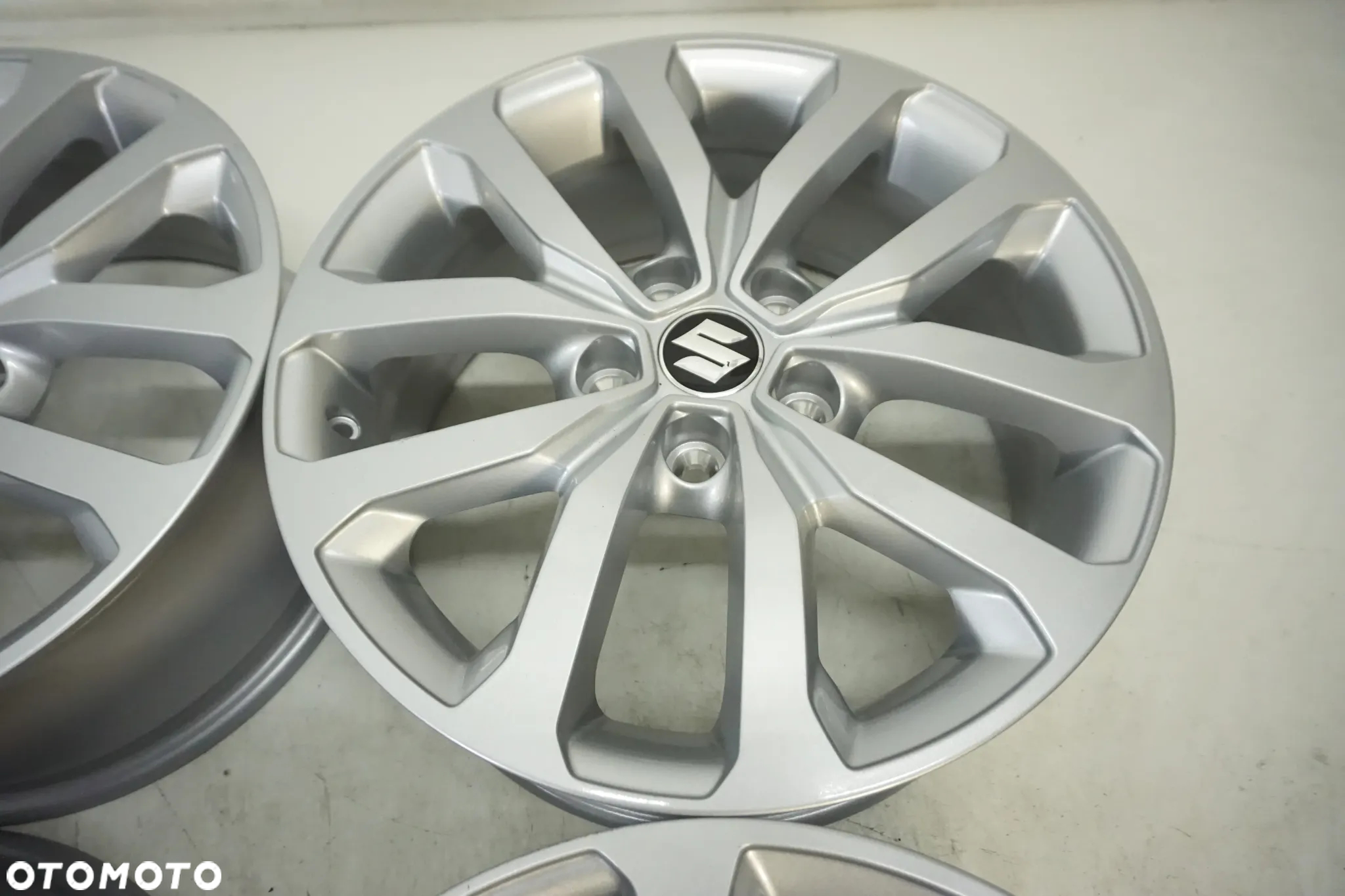 FELGI ALUMINIOWE 17 SUZUKI SX4 SX4 S CROSS C CROSS SWIFT VITARA GRAND VITARA KIZASHI ASX - 4