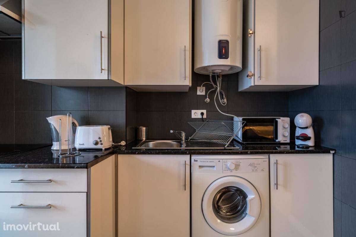 Apartamento com 2 quartos - localizado em Arroios Lisbon - Grande imagem: 3/23