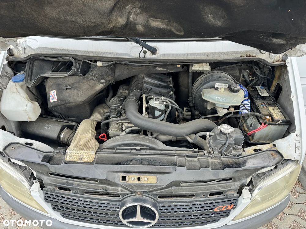 Mercedes-Benz Sprinter - 19