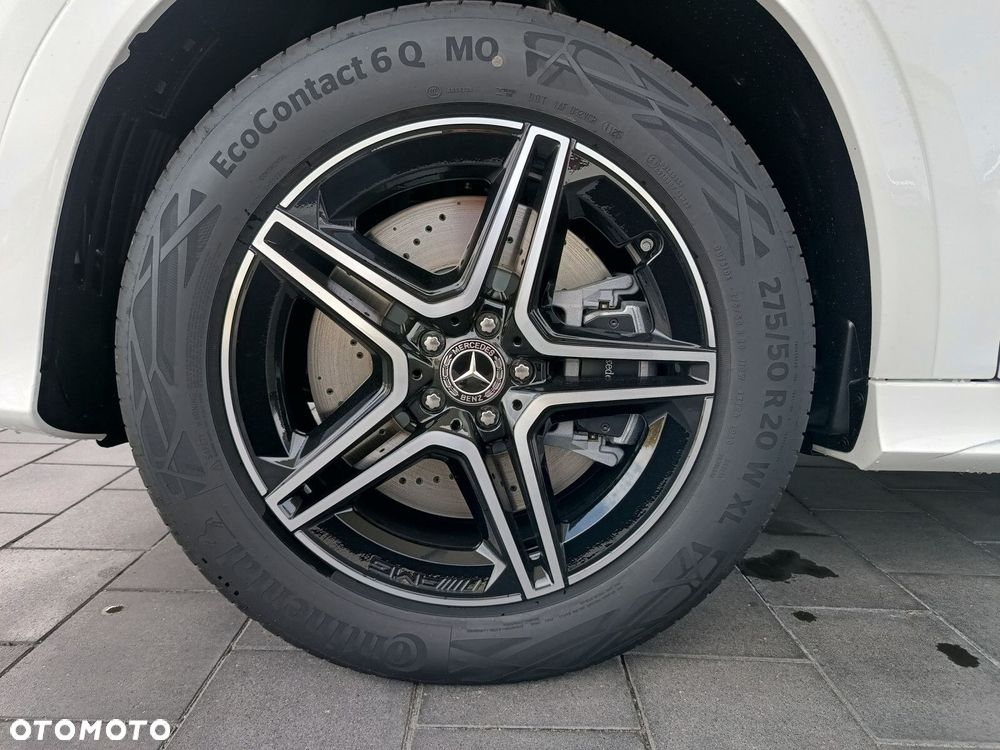 Mercedes-Benz GLE - 38