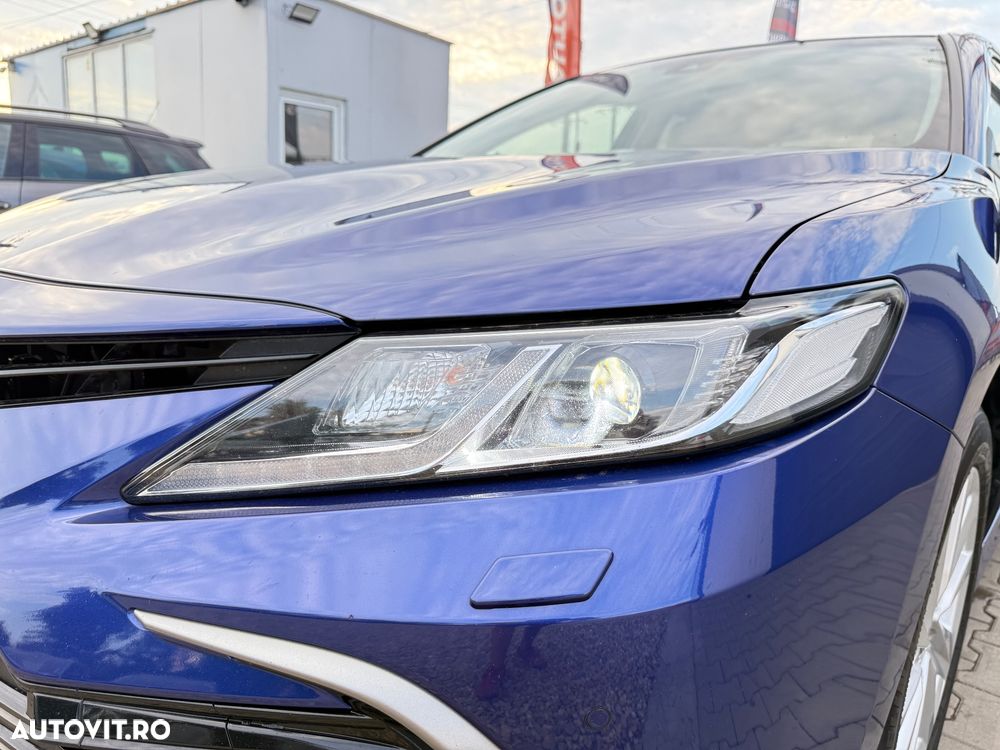 Toyota Camry Business Edition - 30