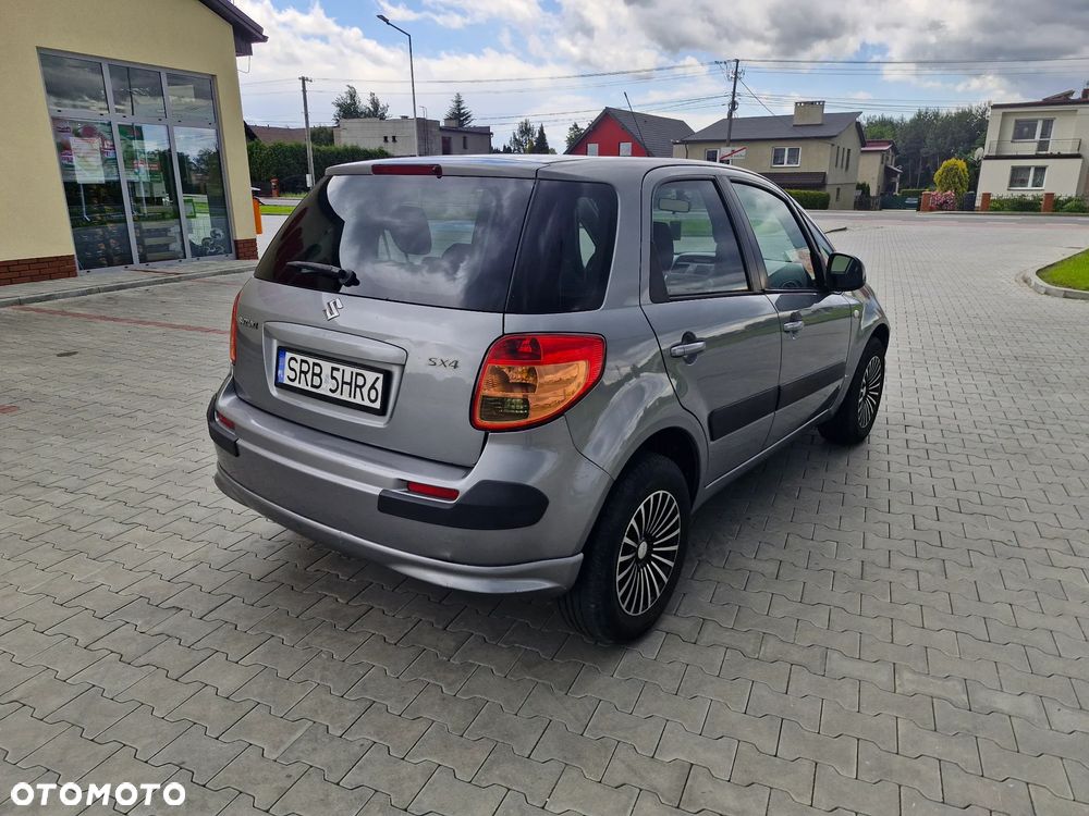 Suzuki SX4 1.5 - 11