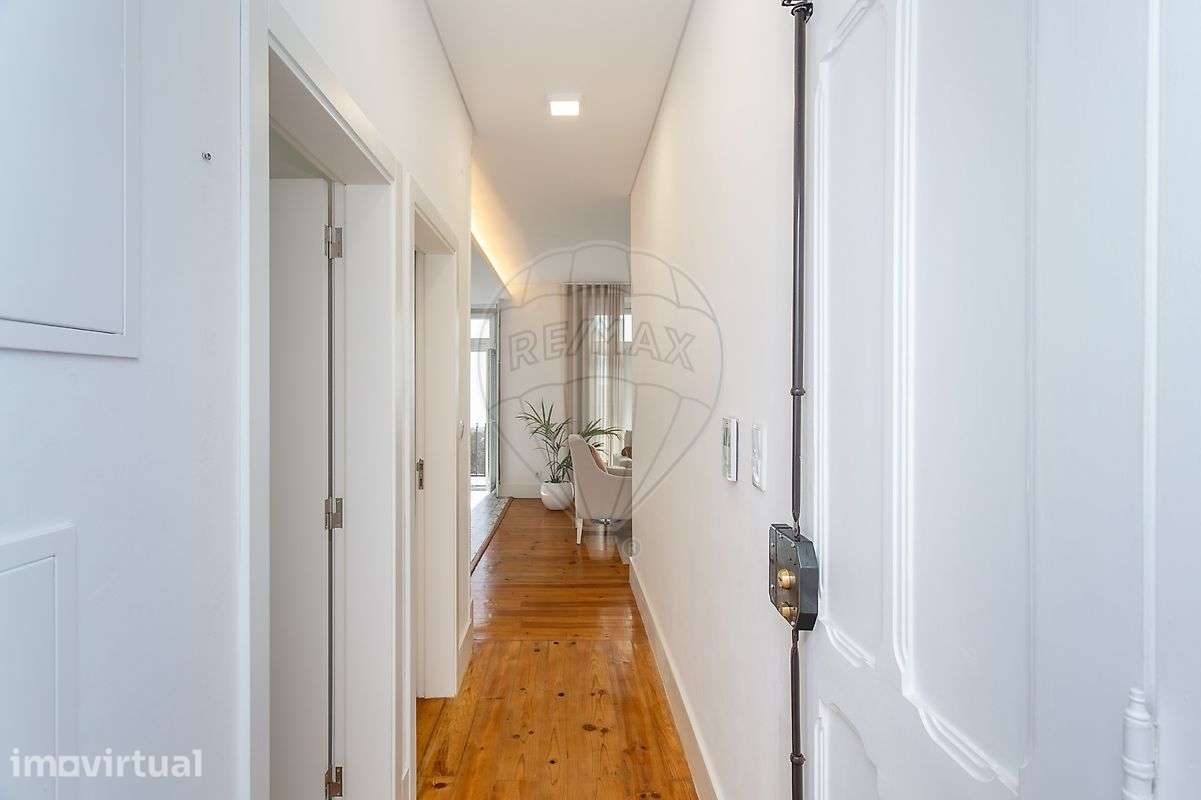 Apartamento T2 para arrendamento - Grande imagem: 2/19