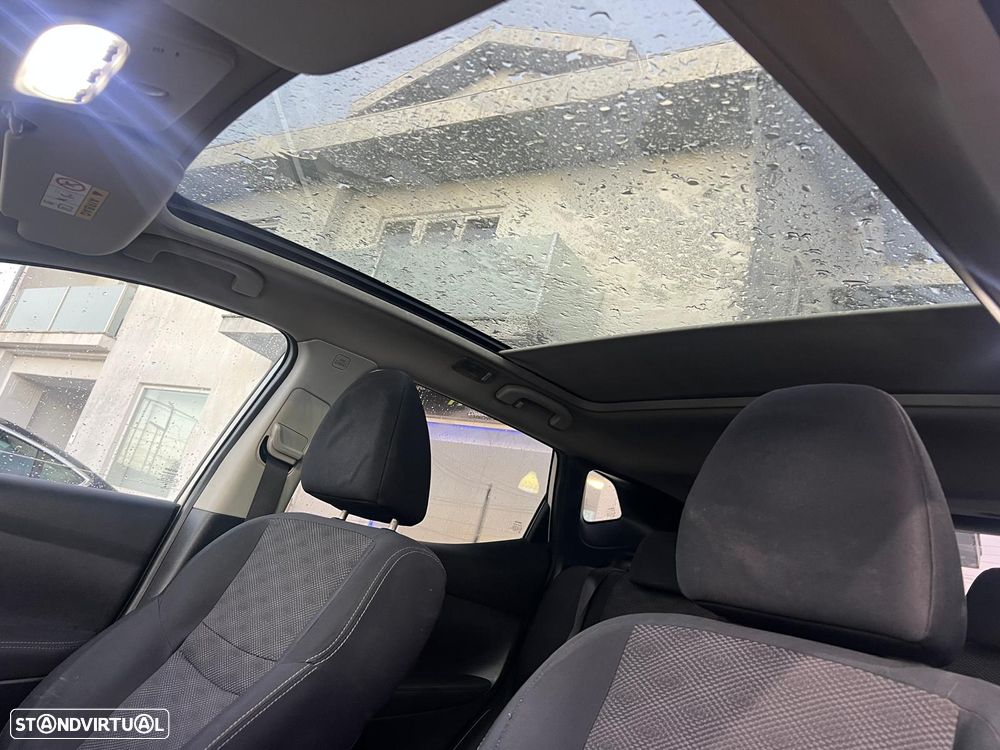 Nissan Qashqai 1.5 dCi DPF acenta - 22