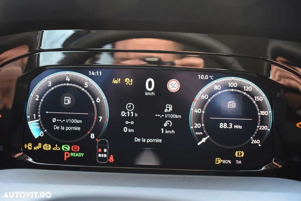 Volkswagen Golf 1.5 eTSI DSG MHEV Life - 39