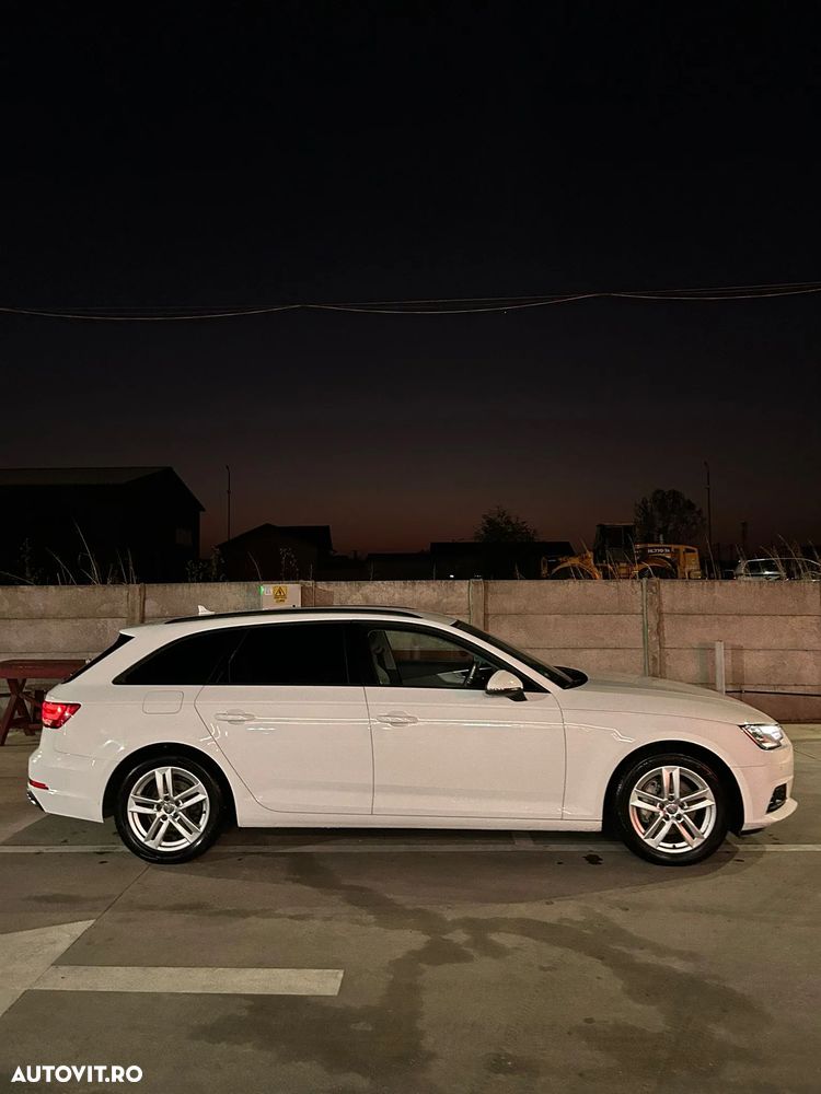 Audi A4 Avant 2.0 TDI S tronic - 12