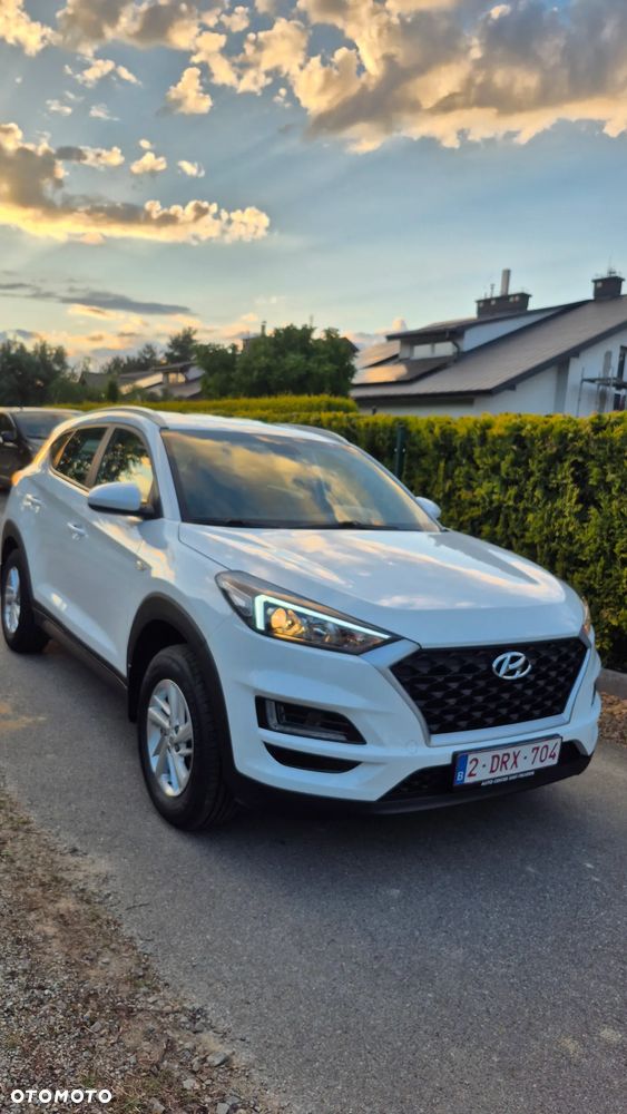 Hyundai Tucson - 2