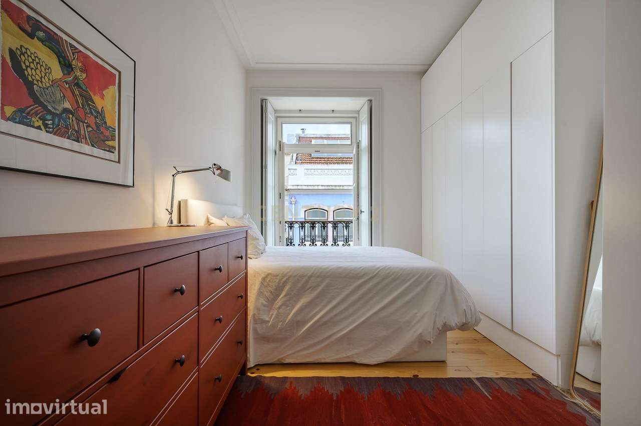 Apartamento T2 de Luxo com Varanda a Sul, Vista Rio, Elevador e Prédio - Grande imagem: 4/26
